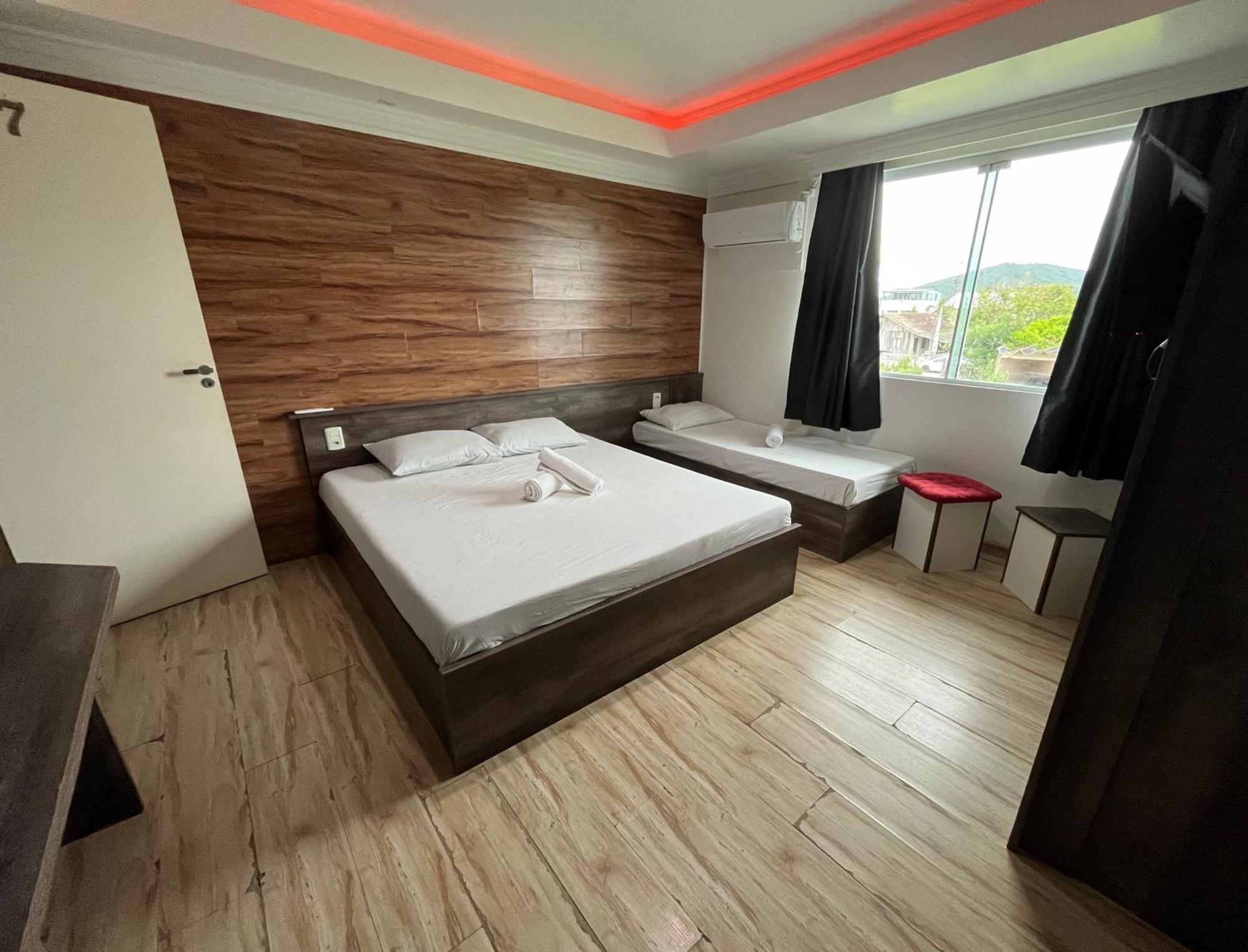 Savanna Suites - Beto Carrero Penha  Eksteriør billede